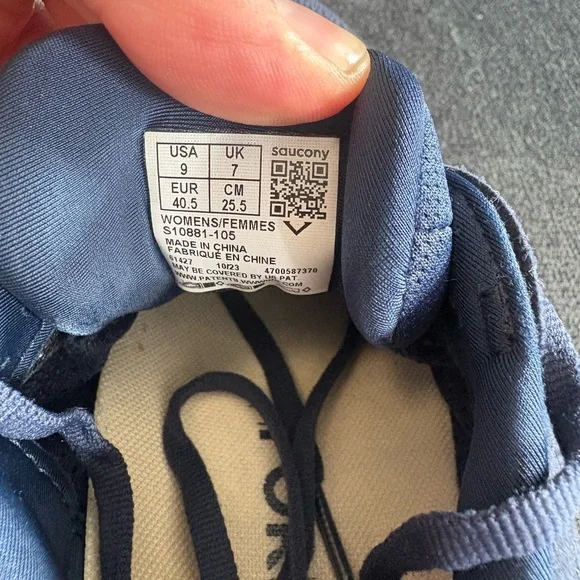 Saucony Triumph 21 Womens Size 9 Blue White Walking Running Shoes Sneakers - Picture 7 of 7